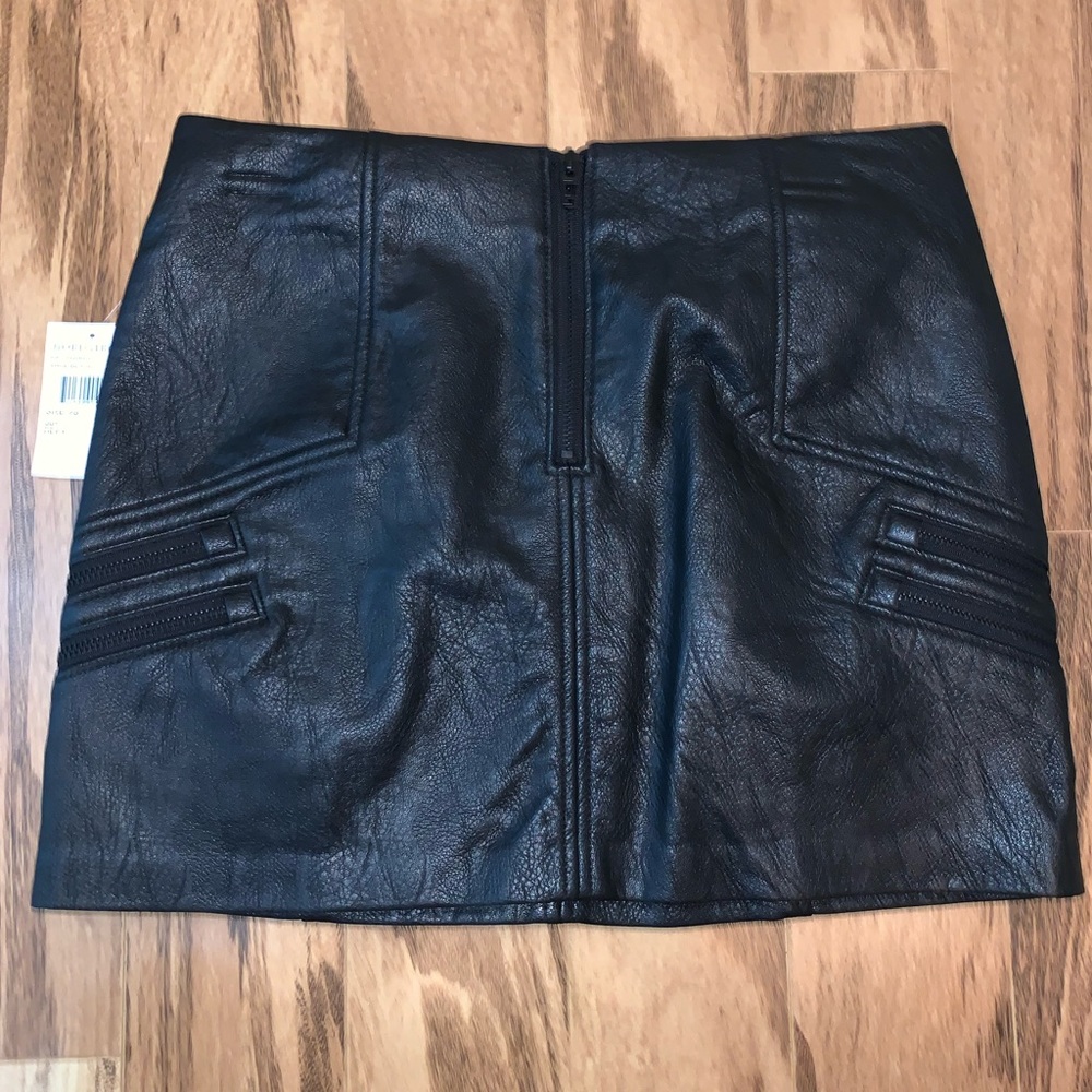 NWT BlankNYC Faux Leather Mini Skirt Size 28